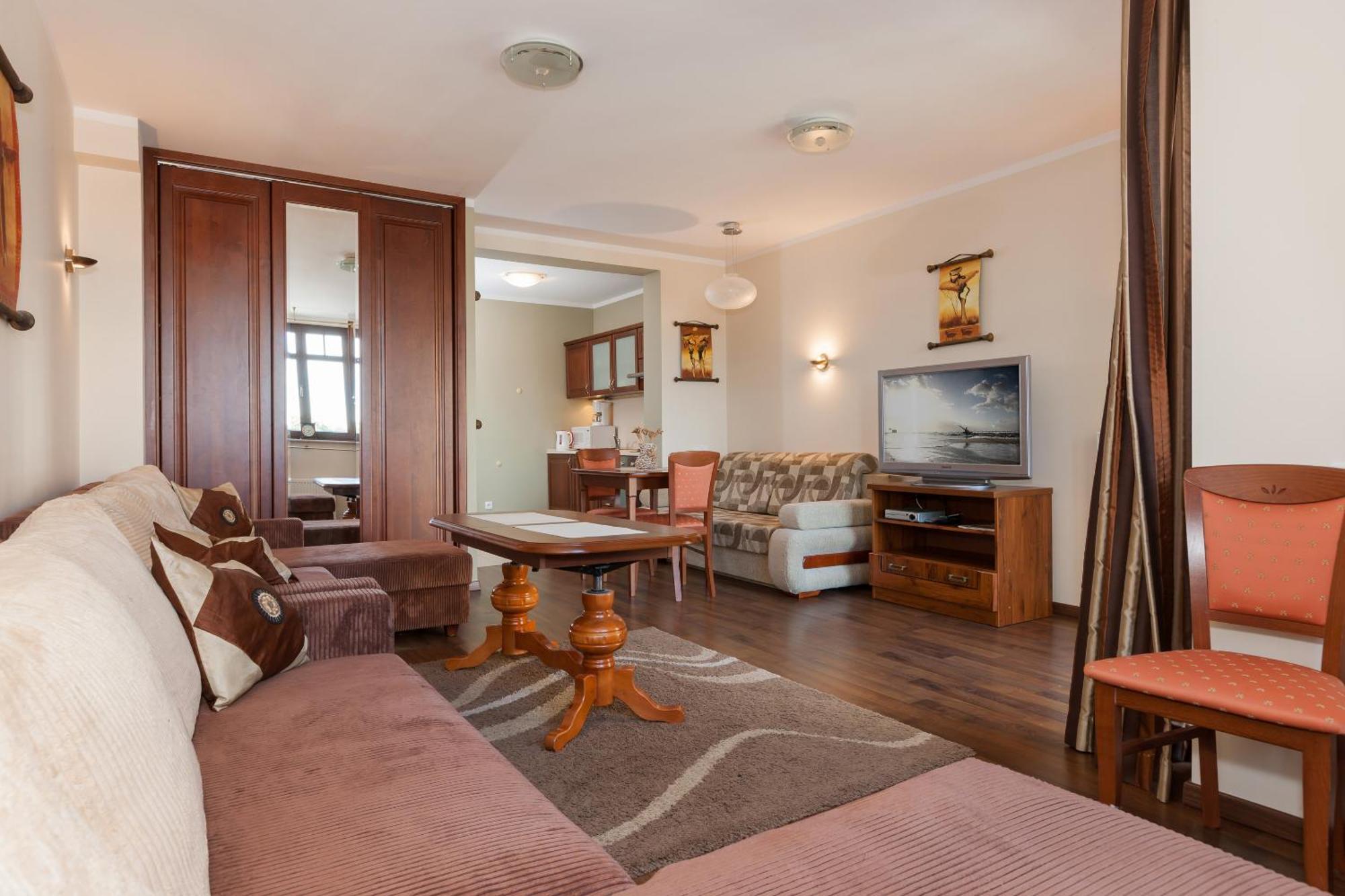 Apartamenty Pod Orlami By Noclegi Renters Świnoujście Екстериор снимка
